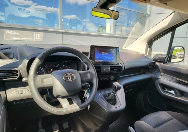 Toyota Proace City Verso cena 86900 przebieg: 141978, rok produkcji 2020 z Ząbki małe 596